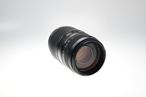 Tamron a17 300 - mm, f4-5.6
