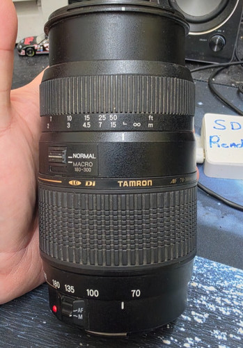 Tamron 300mm 4 5 - 70-300mm, f/4-5.6